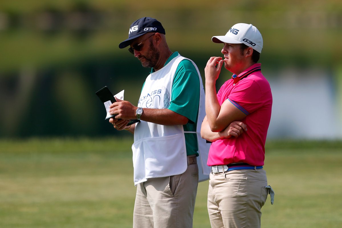 AlexMyers3's tweet image. I bought shares of a tour pro for one year. Here's what happened... bit.ly/2BUBwUh