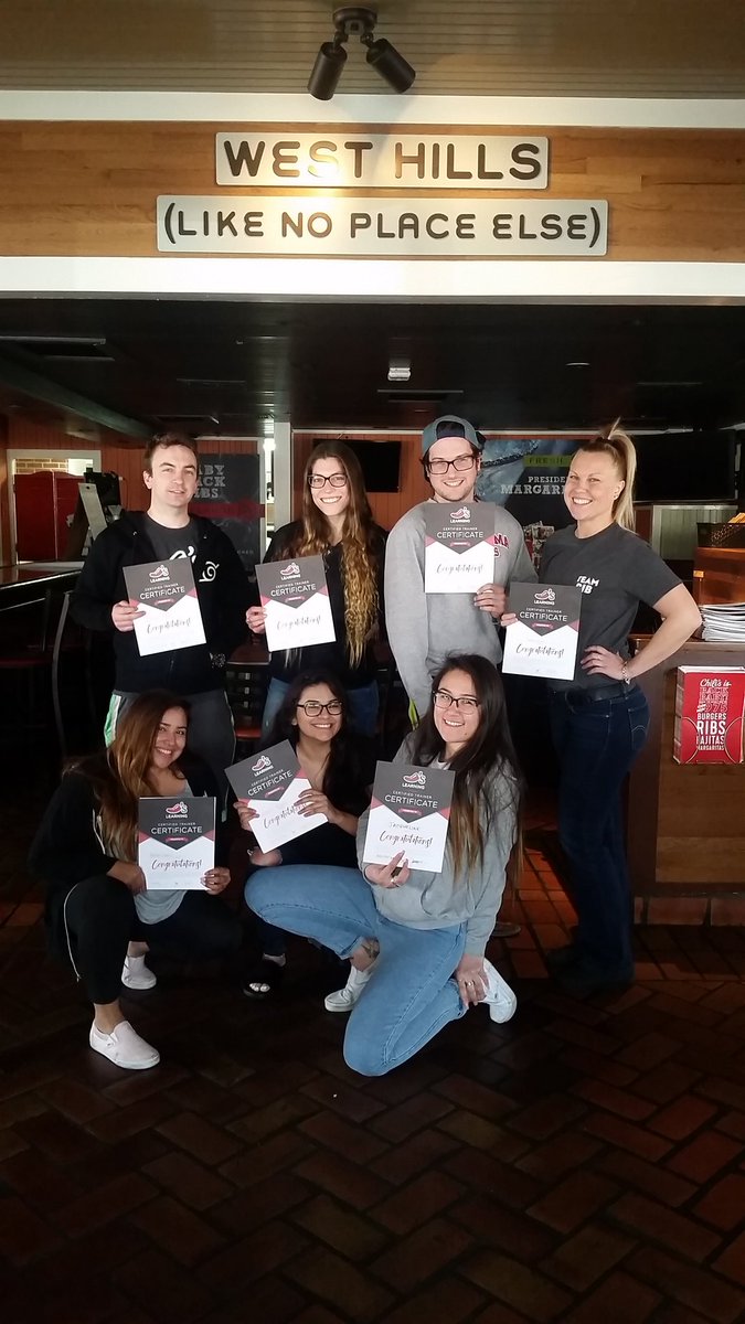 jamienlawton's tweet photo. Chili's West Hills Training Team!! https://t.co/jprvNHPCes