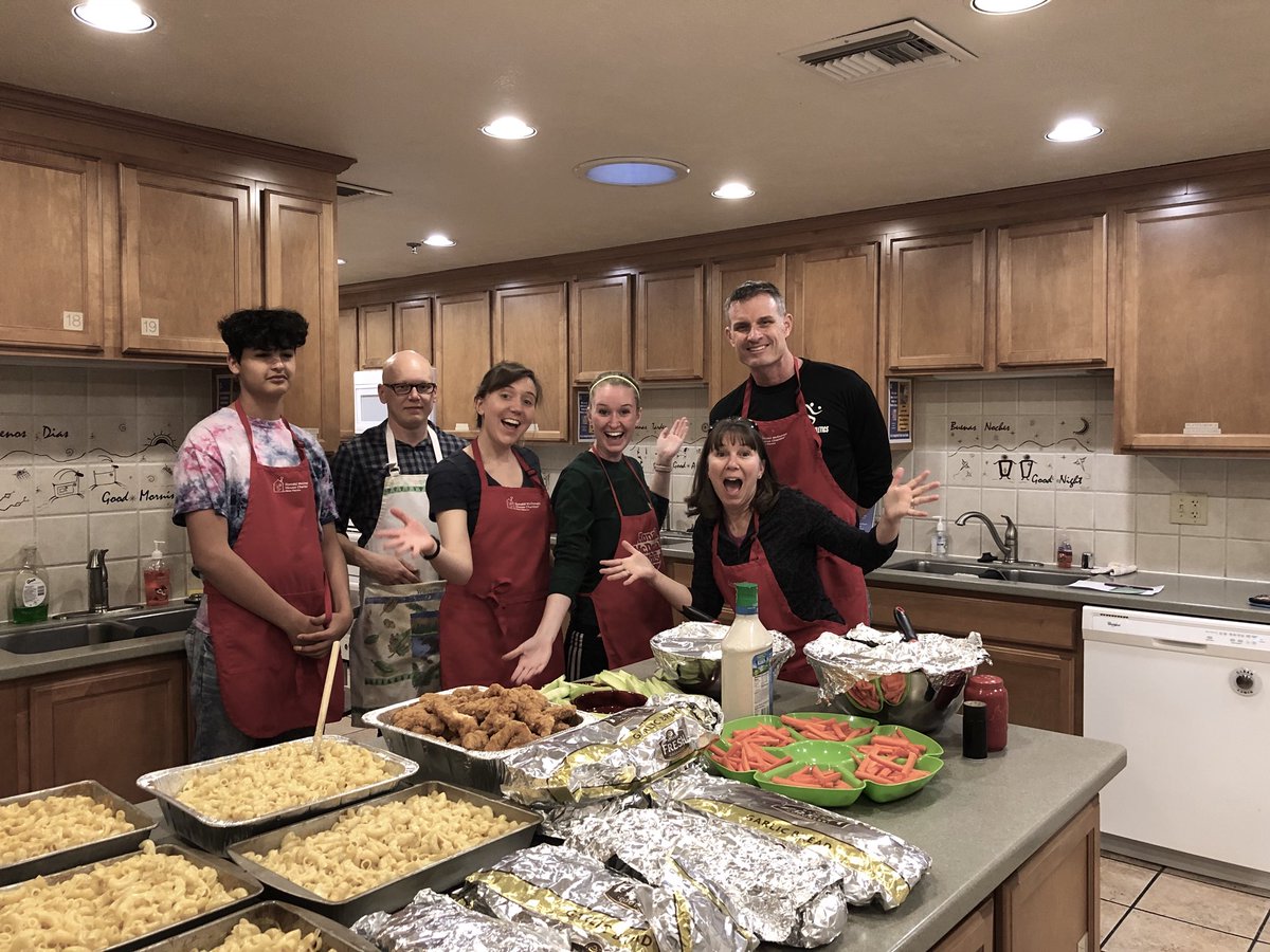 ABQInvolved's tweet photo. Thank you for having us as guest chefs last night, @RMHCofNewMexico! We had a great time and loved helping serve our local community. #WannaBeABQinvolved https://t.co/5xtBTe1BmY