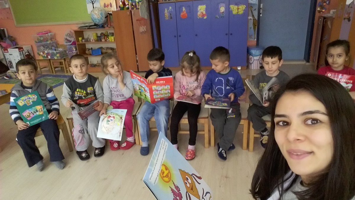 sultan_corlu's tweet photo. #SamsunOkuyor #ResaiAydınOkuyor https://t.co/dvkzEyIv82