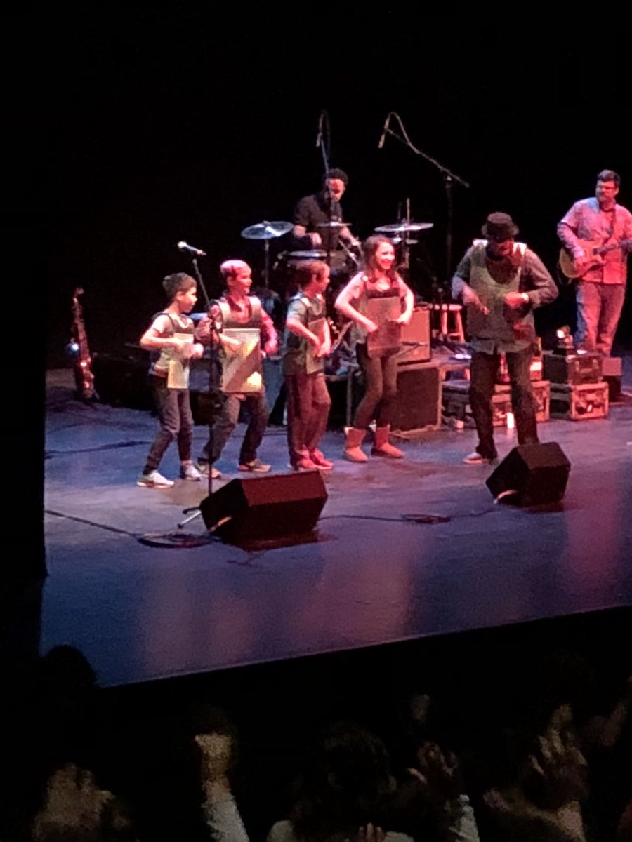 AmyOlesen_ELL's tweet photo. Creole For Kidz & the History of Zydeco! 4th/5th grade WB stds. started their day learning about and listening to Zydeco music-a fusion of African, French, & Spanish music styles. Fun to learn about Luisianna right before Madri Gras. Some even got on stage! #seplearns #sepwb https://t.co/G7gfkJRWcT