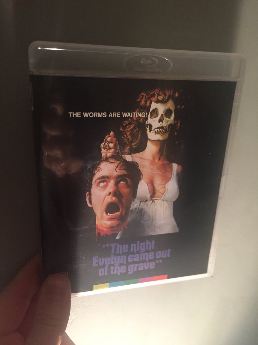 ADAMZOAX's tweet photo. “The worms are waiting!”

#thenightevelyncameoutofthegrave #emiliopmiraglia #killerdames #arrowvideo #horror #horrormovies https://t.co/lnHUrLF5vK