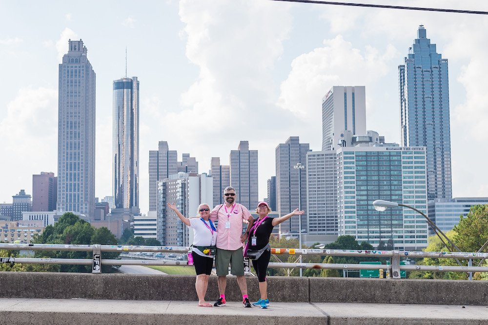 EpoxyStrong's tweet image. #epoxyfloors Everything’s Peachy at the Atlanta 3-Day http://13.92.94.20/~creativehome/everythings-peachy-at-the-atlanta-3-day/?utm_source=dlvr.it&amp;amp;utm_medium=twitter #Events #phoenix