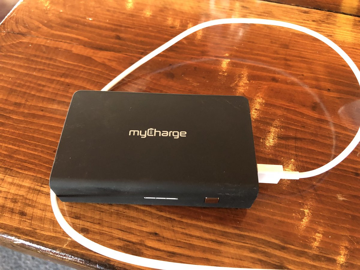 MacKidCrnstnKnt's tweet photo. Just what I needed! My phone was on red. @myChargePower #mksnowday #visitplattekill #mackid https://t.co/VL10v62pjD