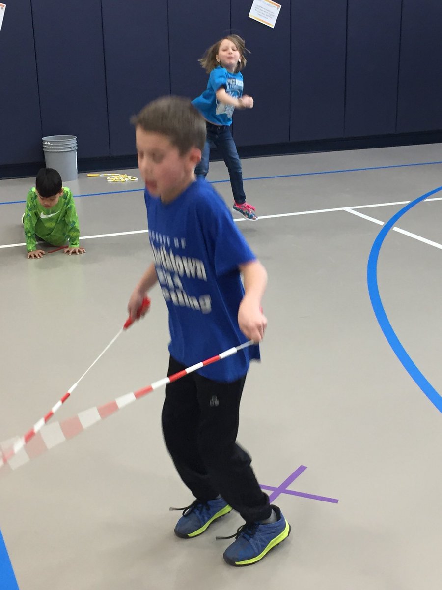 MrsElliott2nd's tweet photo. Jump your heart out second graders! #jumpropeforheart #easthighleaders https://t.co/1jOlAkuQPV