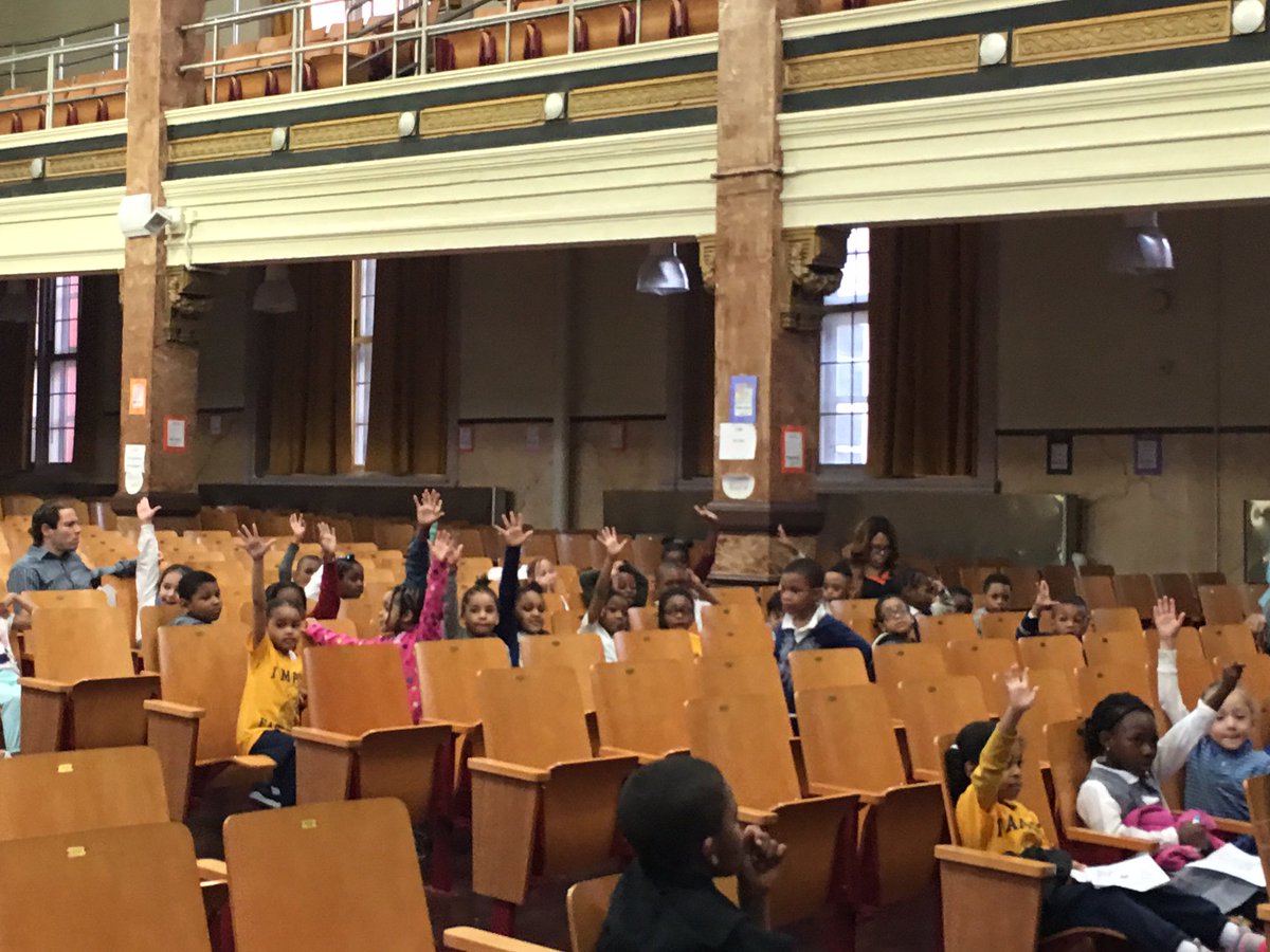 Excited to kick off <a href="/ps138K/">PS138K</a> Reading Challenge for Grades K, 1 and 2.  Which students will read the most books each month? Stay tuned!  🤔😘#ReadingChallenge #universalliteracy <a href="/NYCSchools/">NYC Public Schools</a>