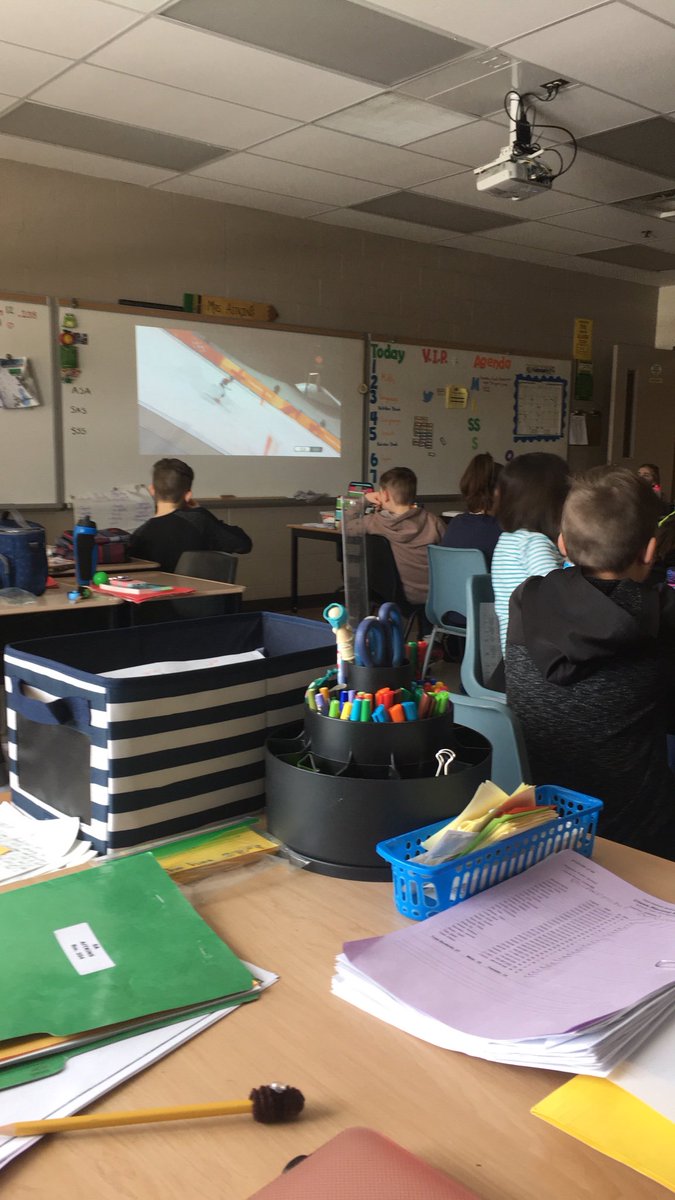 Mrs_Aitkins's tweet photo. Thank you @cbcsports for Olympic #replayvideo so we can enjoy #TeamCanada2018 victories with our friends at lunch. @PeelSchools @PalgravePS #mogulsatlunch https://t.co/AKgNCNOwFE
