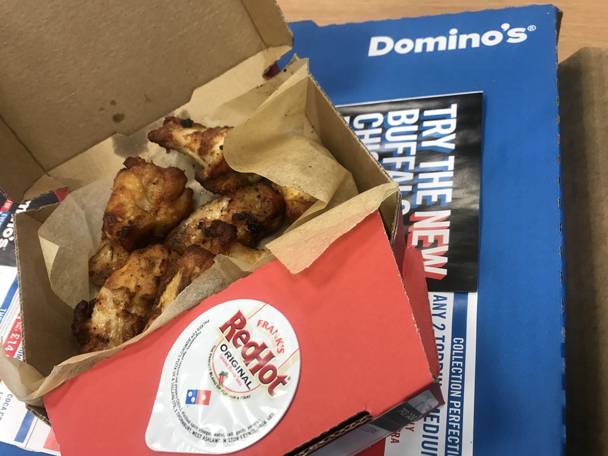 JaydeeCBPartner's tweet photo. Late night at the office Dominos to the rescue #teamfeast #sfediwork #backtoschool @juliecbpartners @AmyCBPartners https://t.co/wkO5T8Oyzc