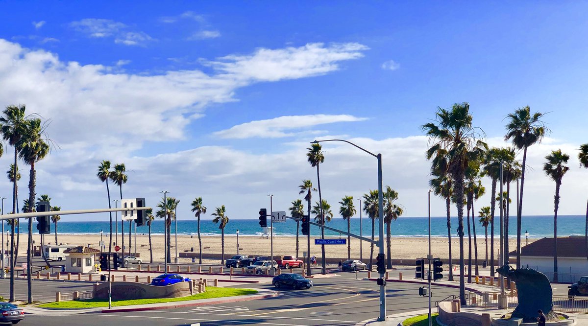 snlevine's tweet image. Enjoying the view here at #CodeMedia; LA sure beats my hometown of NYC this time of year...