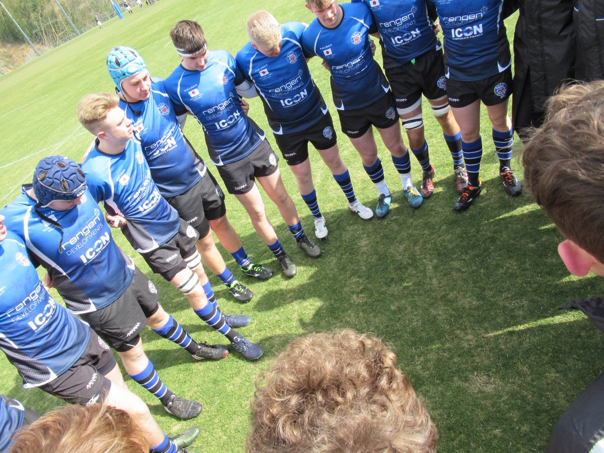 BathRFCJapan18's tweet photo. Today and we are proper tourists we will be exploring the wonderful city of Beppu! As well as enjoying and onsen or two. Our next game isn't until Thursday when we face John Paul College. #COYB #ComeOnYouBath #Bath #Japan #Beppu #Rugby #Tour #Huddle https://t.co/YsDbrJ3Znz