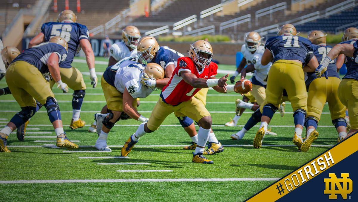 The #BlueGoldGame is coming! 

🗓 Saturday, April 21
📍 Notre Dame Stadium
⏰ 12:30 p.m. ET
📺 NBCSN

#GoIrish ☘