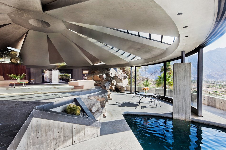 1stDibs's tweet image. See Palm Springs like you never have before through the lens of Tim Street-Porter:
ow.ly/pa5430imc9z