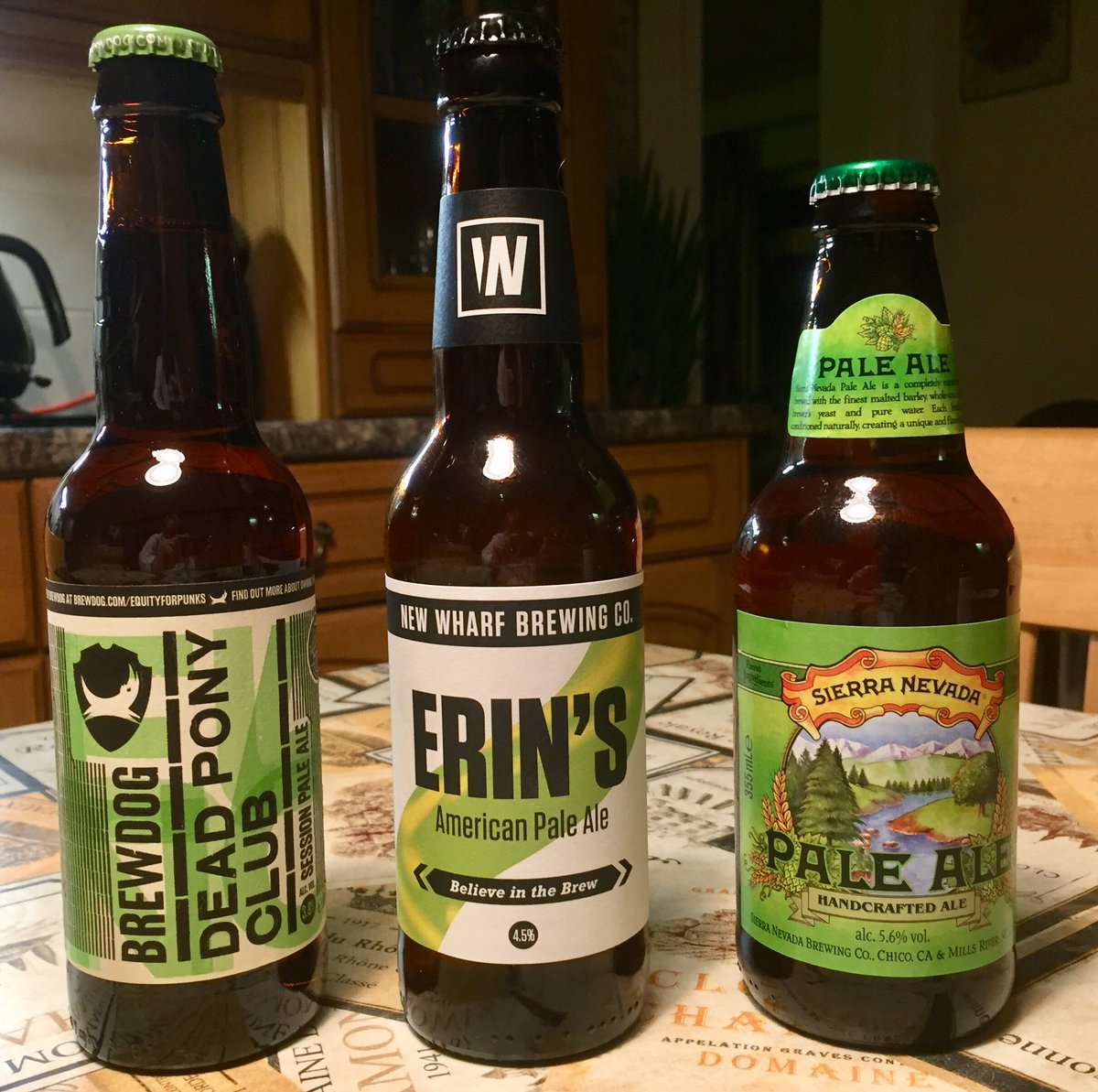 Mike_BWHDrinks's tweet photo. Come On You Greens!
American Pale Ale Eve
@NewWharfBrewing #Erins
@BrewDog #DeadPonyClub
@SierraNevada https://t.co/vbL5WU2fRO
