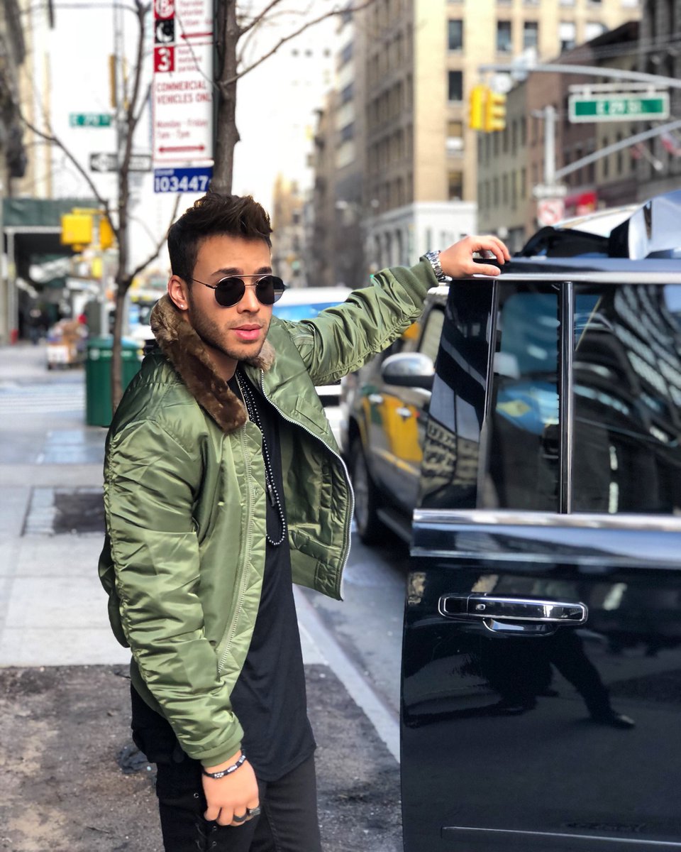 Prince Royce tweet media
