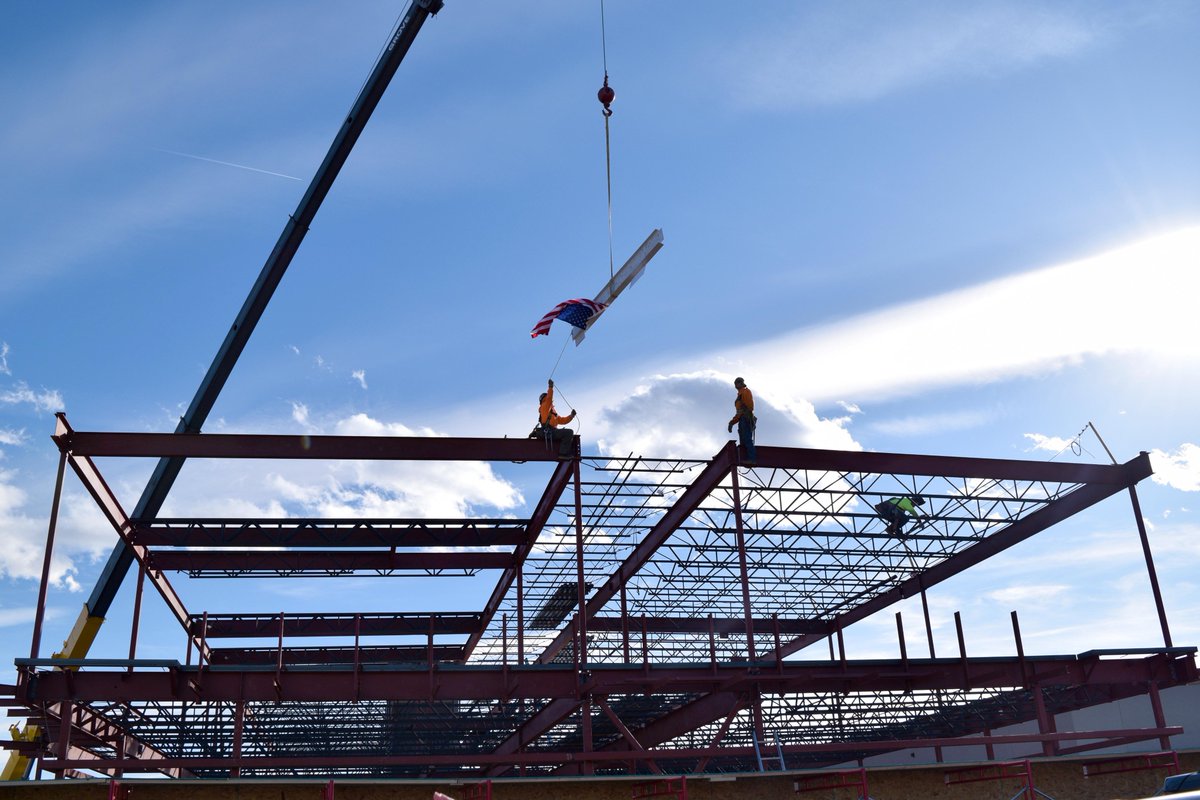 NunnBuilds's tweet photo. Students cheered and applauded in excitement as they watched the final steel beam raise high into the air for the @world_compass Academy Middle School Addition on Friday, February 9th. Thank you to @Barton_Supply for helping raise the beam! https://t.co/Snu9y53deD