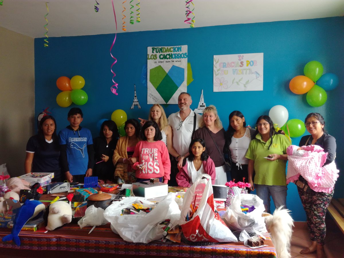 FLCachorros's tweet photo. ¡ Gracias a @roubaix para sus donaciones ! 
#LosCachorros #donaciones #Francia https://t.co/FFUcWHRbsy
