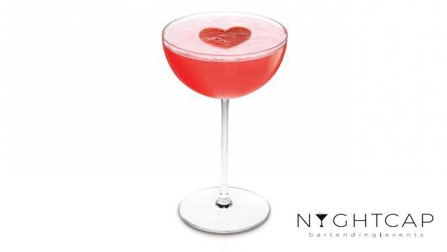 Love is in the air ❤️🥂😍 #ValentinesDay2018 #cocktails #nightcap
