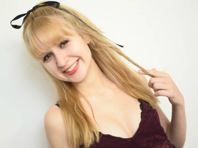 Allcamscom's tweet photo. allCams Sexy AprillAda is ready to go! https://t.co/OSBt1x9vIw #sexsounds #havingsex #camgirls https://t.co/VSacmqY8W2