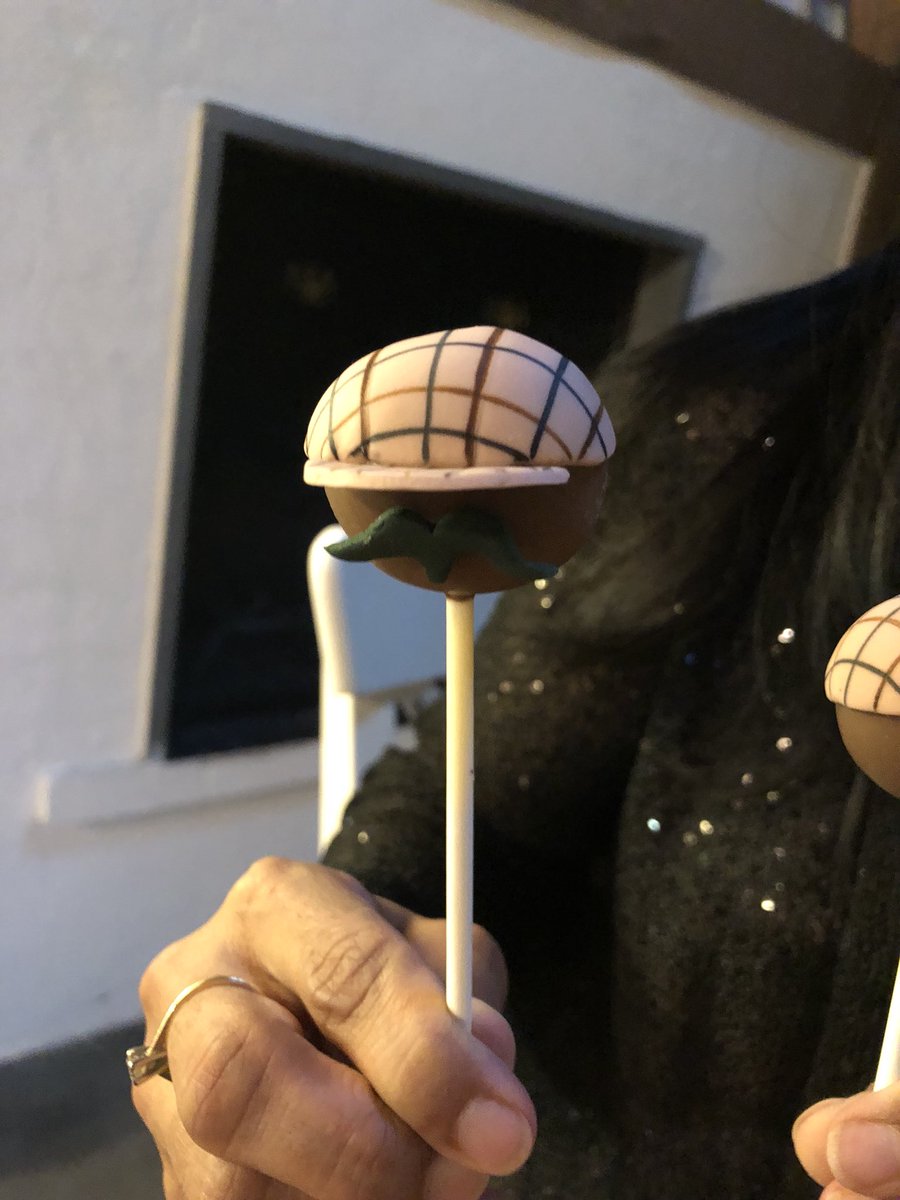 theposhprince's tweet photo. I had my sweet 16 over the weekend. It was a murder mystery sherlock themed party. Just wanted to share some pics of the details:) https://t.co/TI3JW62fOC