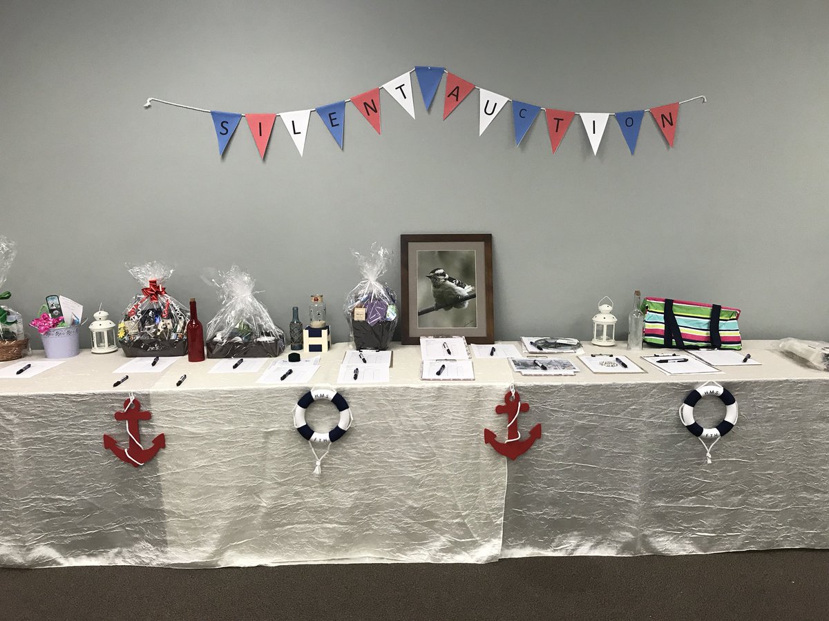 Finding Them Homes 2nd Annual Northern Paws for a Cause! 🐾 #findingthemhomes #charityevent #gala #casalcating #lionsgate #puppies #MTAV #photobooth #silentauction #barrie
