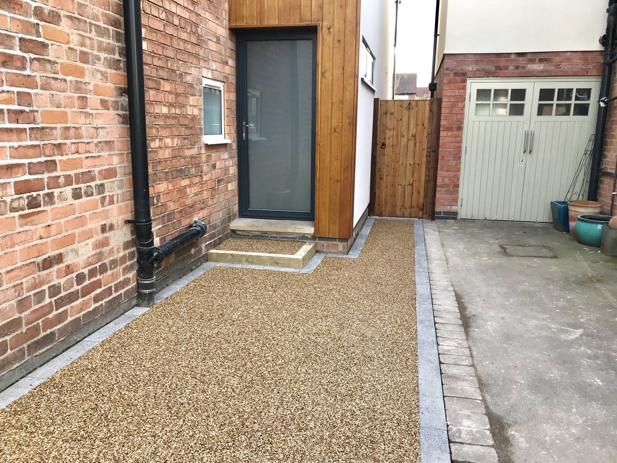 wbflandscaping's tweet photo. Resin Driveway in @west_bridgford 
@StonemarketUK https://t.co/sM9FDUP34O