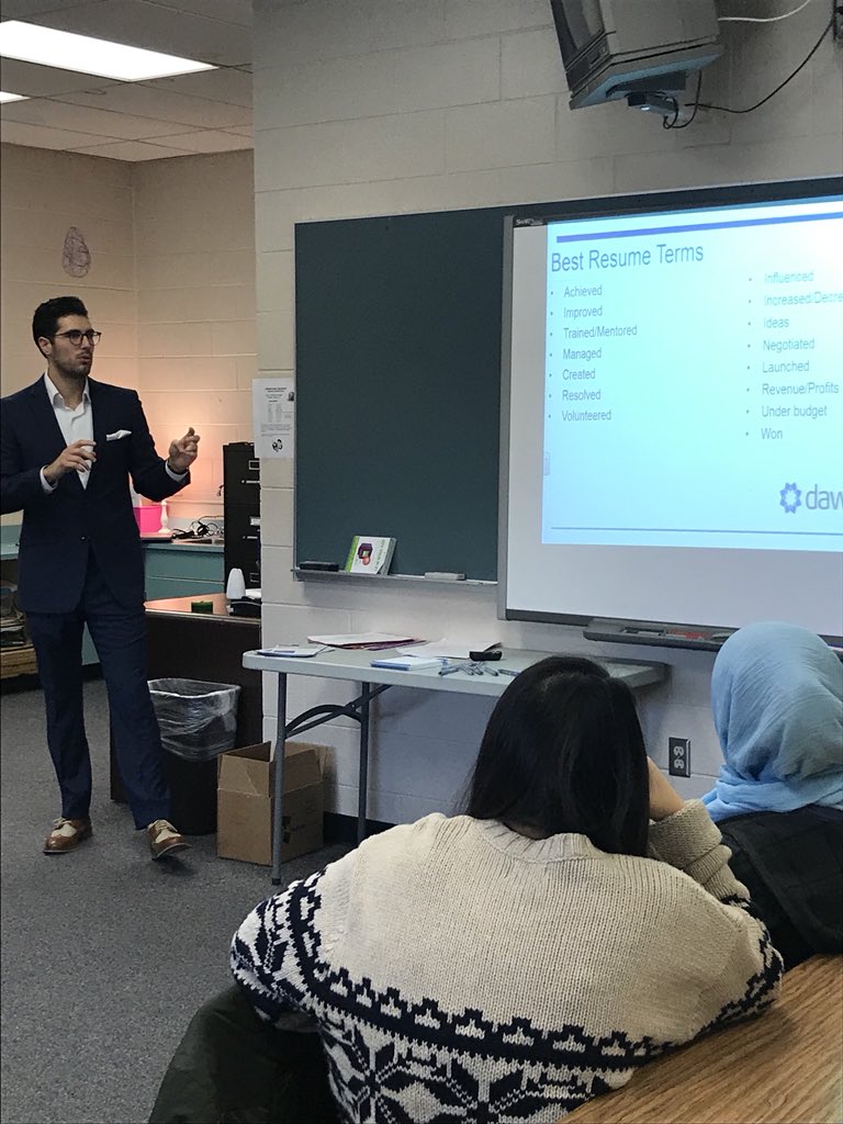 Zach Braman with Dawson speaks to Career &amp; Money Mgmt students about employment outlook &amp; job skills.  <a href="/DavidsonHS/">Hilliard Davidson</a> <a href="/HilliardSchools/">Hilliard Schools</a> #equippedwithskills #ready4tomorrow