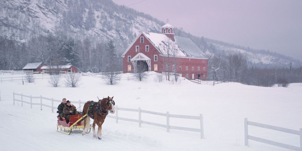 Need a romantic country getaway for Valentine’s Day? #LastMinuteGetaways countryliving.com/life/travel/g3…