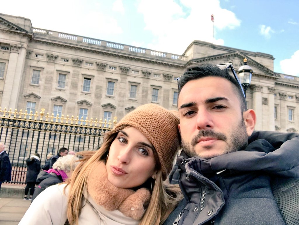 NoeliaGClemente's tweet photo. Sueño cumplido ✈LONDRES✈ https://t.co/kGwyBayTLO