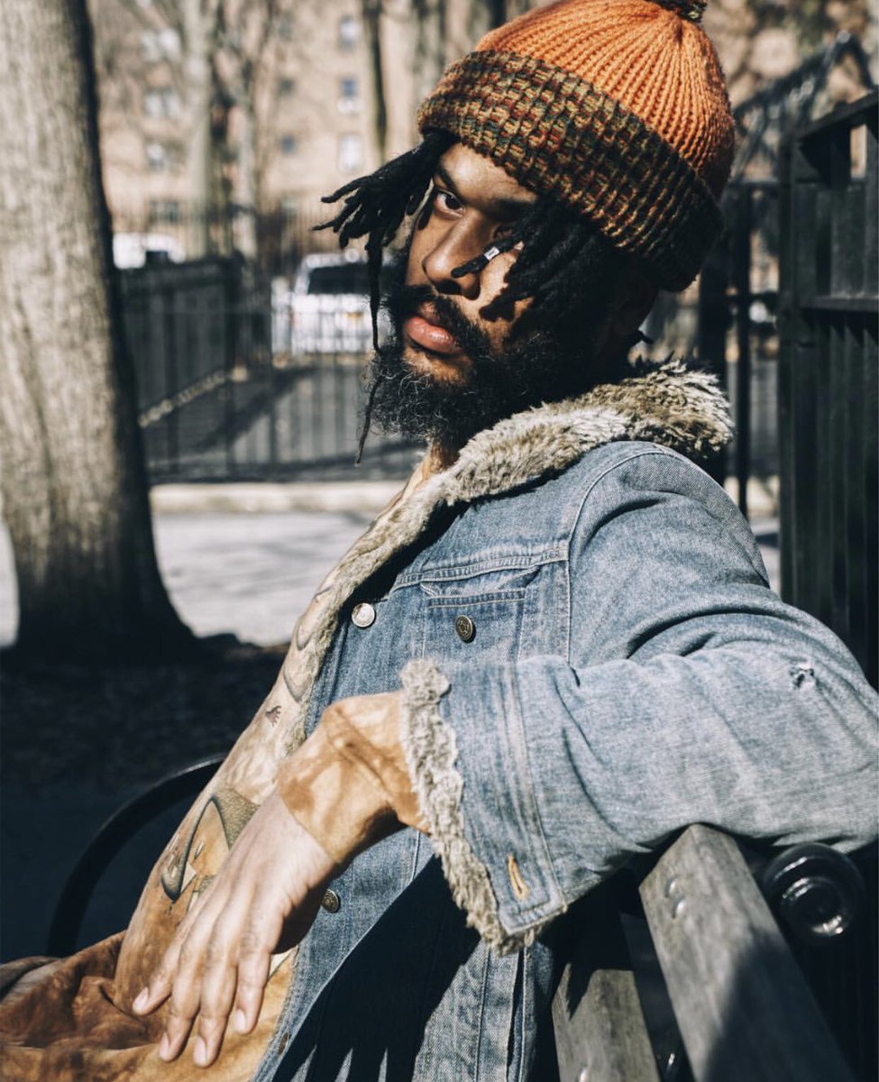 IAmSteffReed's tweet photo. Chillin. Shot by the Always Cool @StewyIsCool
.
.
#steffreed #melanin #beard #beardgang #locs #naturalhair #denim #streetstyle #inspiration #energy #candid #photography @hardwear @urbanoutfitters @LEVIS https://t.co/KgPHGiBuPp
