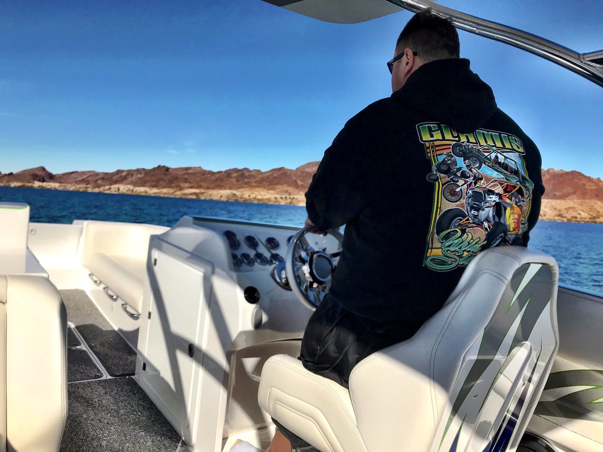 chadman20's tweet photo. Count down to Desert Storm! They aren't ready for #NeverSatisfied 🚤🇺🇸 #countdownbegins https://t.co/fqO3yvWkrj