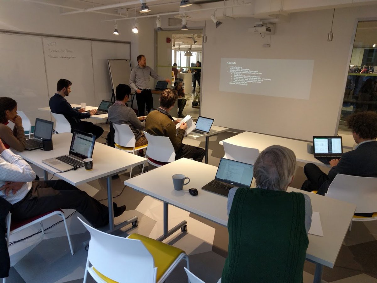Training workshop for #CityInSight in Ottawa last week ahead of FCM conference with <a href="/SSGcoop/">SSG</a>