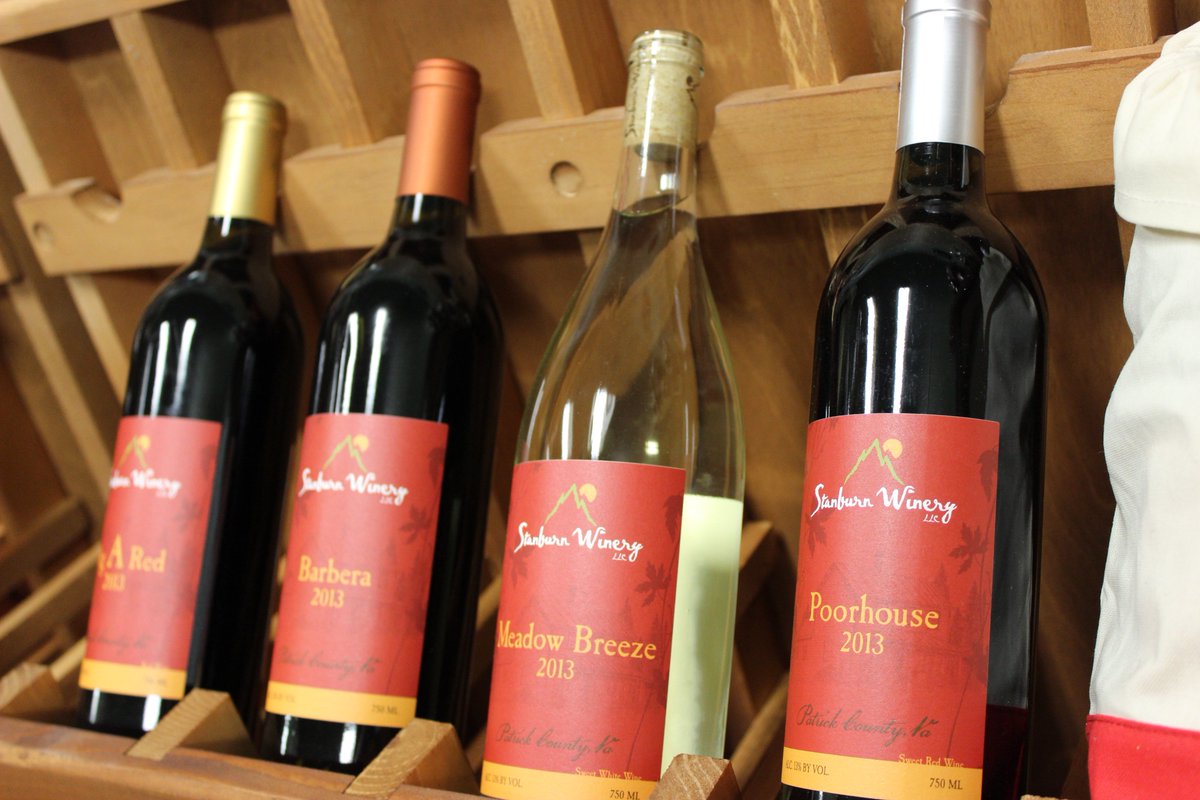DiscoverNoAm's tweet photo. Mid Atlantic Winery of the Week - Stanburn Winery in Virginia's Blue Ridge Region is making world-class wine https://t.co/iaHxaw1Kuq #wine #winelover #winetourist #Travel #vawine https://t.co/a0SvjMUO98