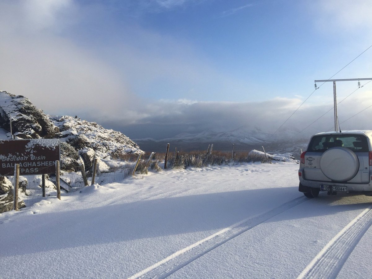 Monday morning commute!@wildatlanticway <a href="/KerryCounty/">Kerry County</a>