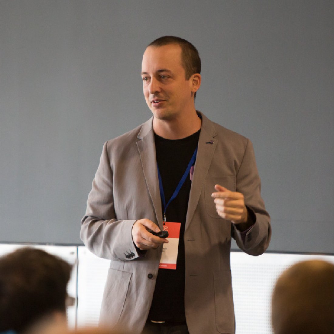 moderndotweb's tweet photo. Coming up next month, the next #rxworkshop with @benlesh! Did you register yet? https://t.co/voxhFa9oSv https://t.co/xgZhL1Bh1s