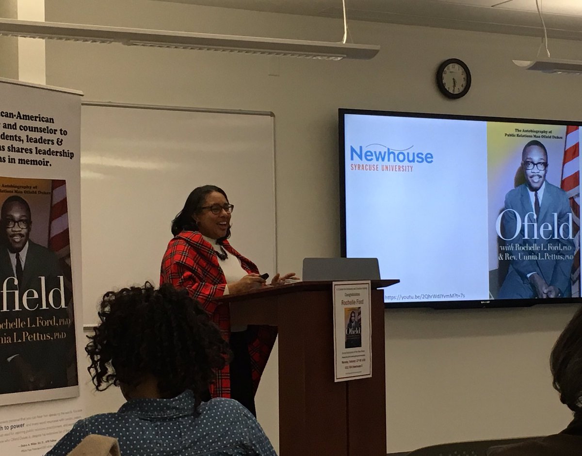 Doc_Chock's tweet photo. The amazing @rocford sharing the #biography of #Ofield with @SyracuseU @NewhouseSU @NewhousePR https://t.co/3ZBcF155SA