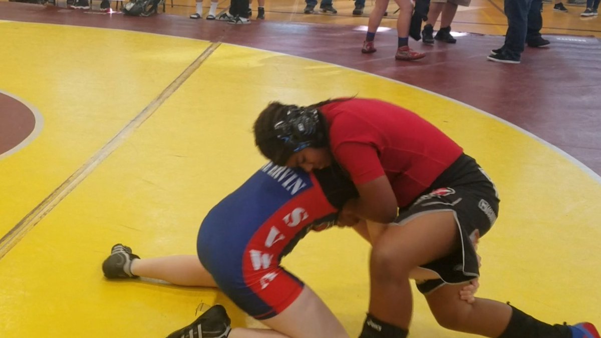 RadGarciaUSH's tweet photo. My lil girl getting a Pin with the Assassin 6 hours after learning the moveππΎ l think mutt daughter is a stronger 13yr old than l was π¨
#GirlsThatFight #TheyAllMustFall https://t.co/lHnYkev4w1