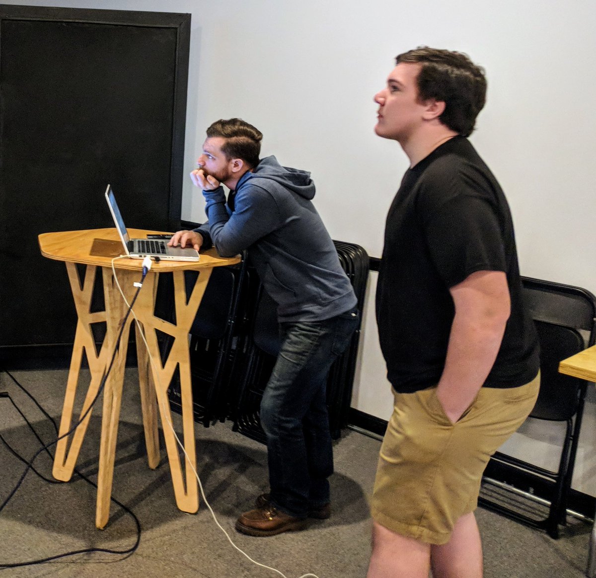 Dr_Plyler's tweet image. Scotts Hill students came to @attheCO with a cool #RaspberryPi project idea. Glad we can be of assistance as they #3D print a part. 👩‍💻 #DevCatalyst