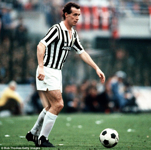 Happy birthday to former Juventus midfielder Liam Brady, who turns 62 today.

Games: 76
Goals: 15 : 2 