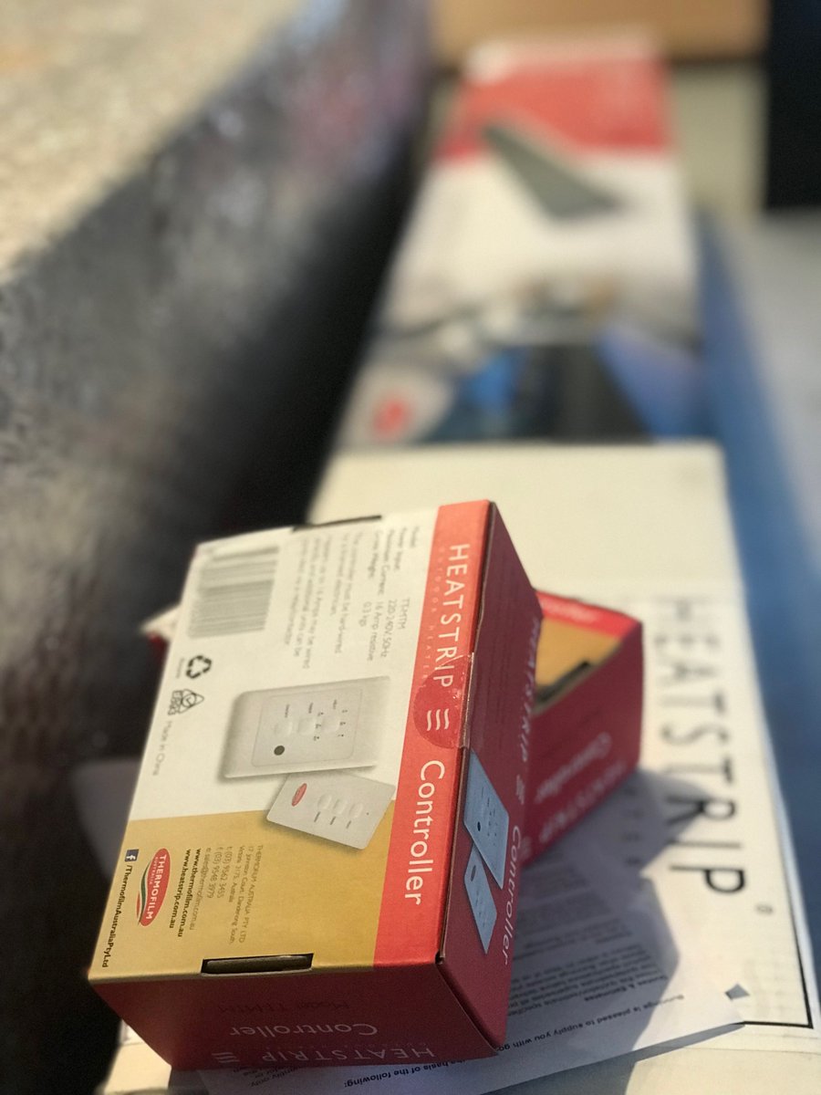 Patioland's tweet photo. Getting prepared for Winter....#Heatstrips ready to head to site at #Cammeray.
@heatstrip_australia @ThermofilmAus https://t.co/umEmdXnmoa