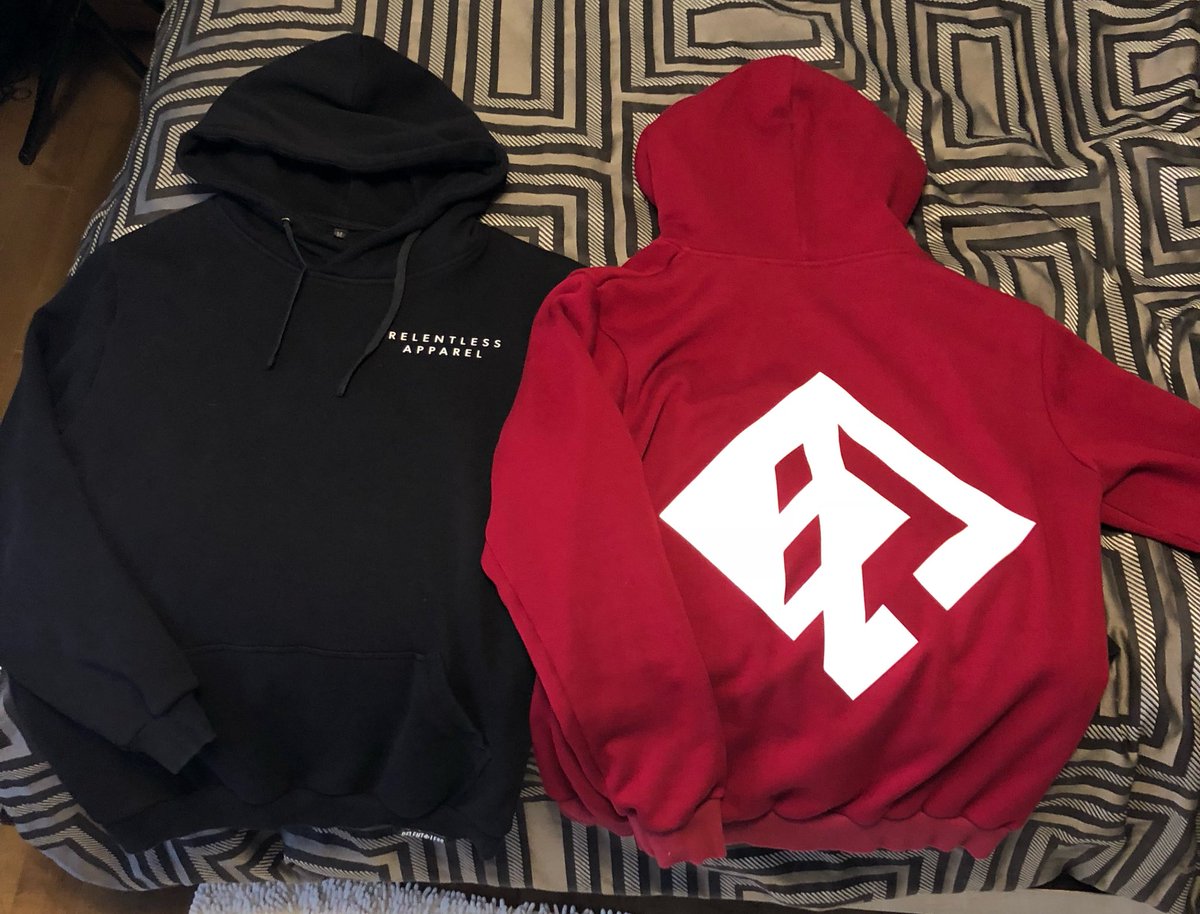 RezillionApprl's tweet photo. The softest, the comfiest and the dopest hoodie. Be Relentless! #onlytherelentless https://t.co/Q0qVJ96QyD