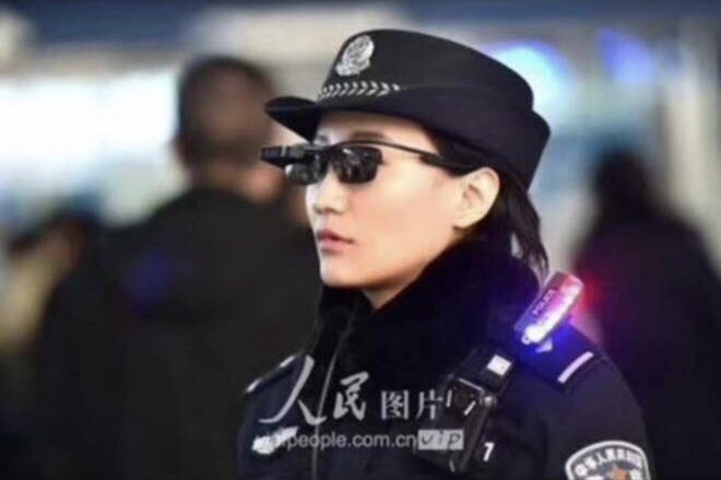 square frameless glasses