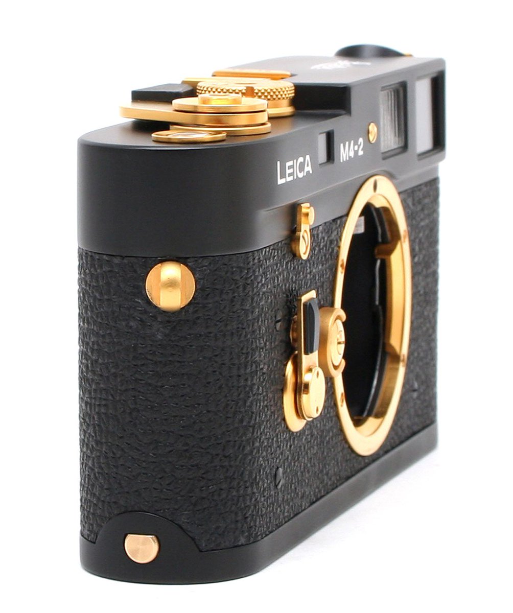 OCcamera's tweet photo. Rare black & gold Leica M4-2 film camera body with box
Only 15 made !
Available now at OC Camera
#occamera #leica https://t.co/pSfN4NSXFf