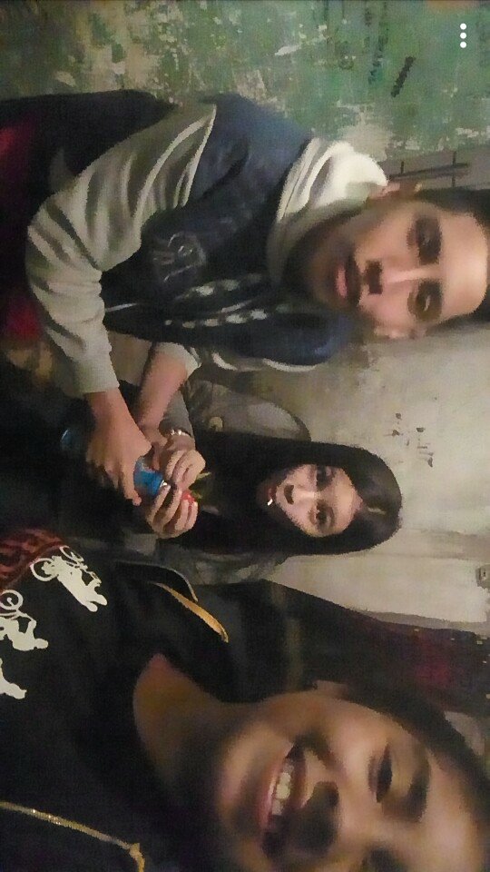 Ximee_solange's tweet photo. De hace un rato con ellos💜 @JeniCubilla @EnzoChanampa https://t.co/2VZsEzq7Q8