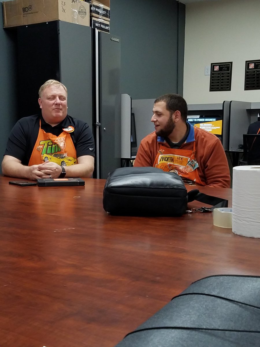 SusanDinardo1's tweet photo. EXCELLENT PK WITH TIM AND ANDREW FROM H D E PUMPING UP ROOFING SIDING , AND GUTTERS  LEADS @SaltoHD @HDE_Tim  @THDAndrew59 @KyleKylebarth https://t.co/G4KZbj8Zas