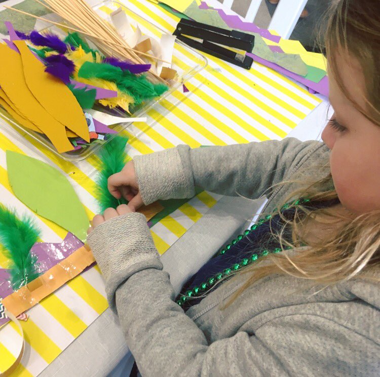 KBCookWeddings's tweet photo. 📚Knock, knock! Who's there? Lundi Gras! @knockknockchildrensmuseum #lundigras #museumparty #carnivaltime https://t.co/LqQiZJmxTt