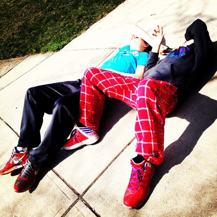 _stackthat_'s tweet photo. Happy birthday bud ❤️ #spring2k13 #handsome https://t.co/btK8U6dAVG