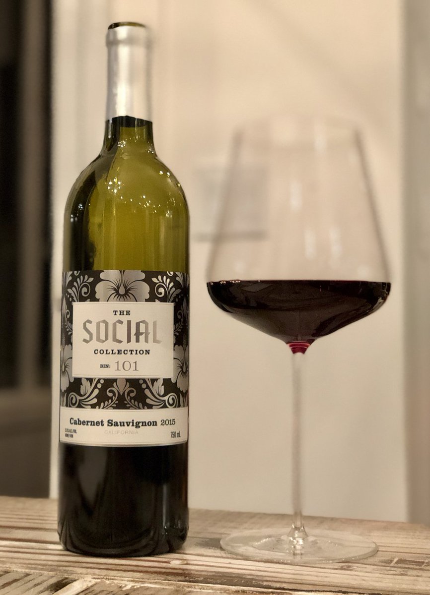 petervetsch's tweet photo. New from Pop &amp; Pour:  Co-op Wines, The Social Collection - Bin 101 (Part 1 of 3...Long Live The Negociants!)  #WineTrilogy https://t.co/c1dy30Qb1w https://t.co/zSJeV4yBHo