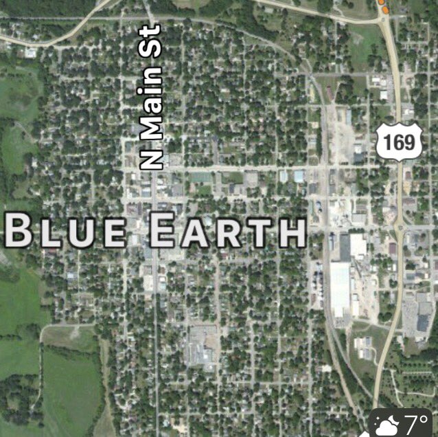 MinnesotaTrees's tweet photo. The city of #BlueEarthMN has 5,000 ash #trees. That's 1 out of 4. #50days50cities #statewideissue #EAB #mnleg #mnfrastructure https://t.co/9mnHNLmtfh