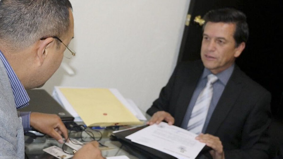 SintesisHgo's tweet image. #Pachuca | @AntonioMotaHgo no se rinde, ahora va por diputación federal con nuevo partido.

Entérate 👉 goo.gl/DLe9Kz