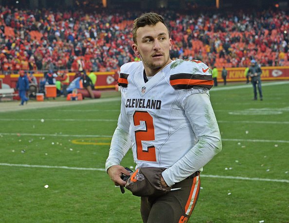 Former NFL quarterback Johnny Manziel reveals he has bipolar disorder cbc.ca/1.4532639